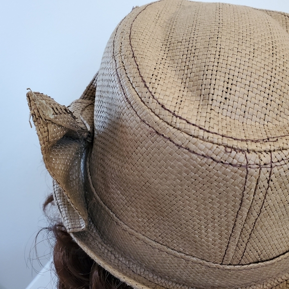 Vintage Woven Straw Fedora Hat With Bow Detail - Picture 6 of 12